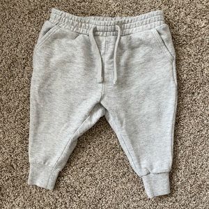 Baby boy gray crazy 8 joggers pants 12-18 months